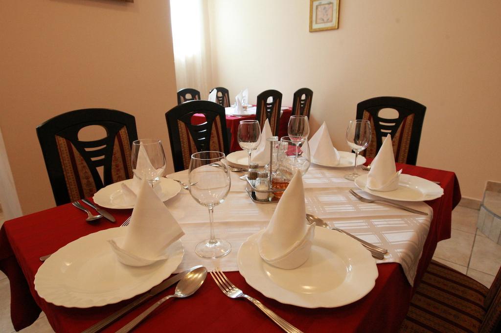 Hotel Vila Prestige Budva Luaran gambar